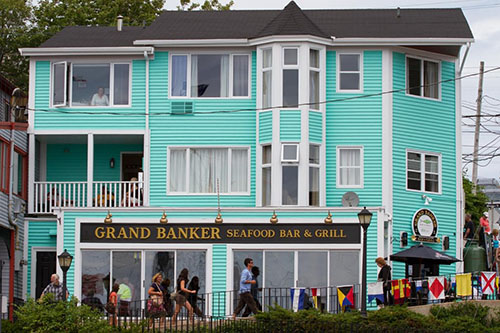 49453369 Brigatine Inn